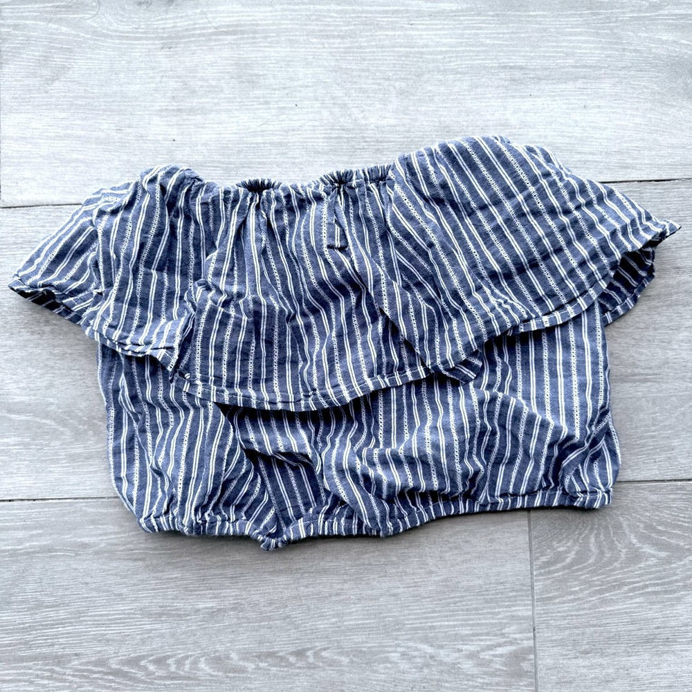 Abercrombie & Fitch Crop Top
